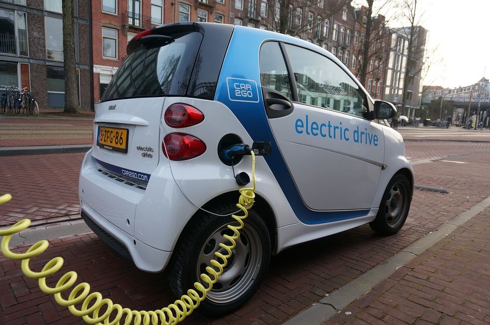 Support for Electric Vehicles Grows in California (1)